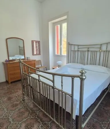 Apartament Incefalu