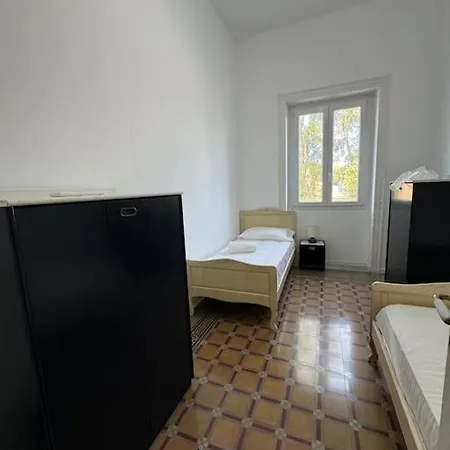 Incefalu Apartament *